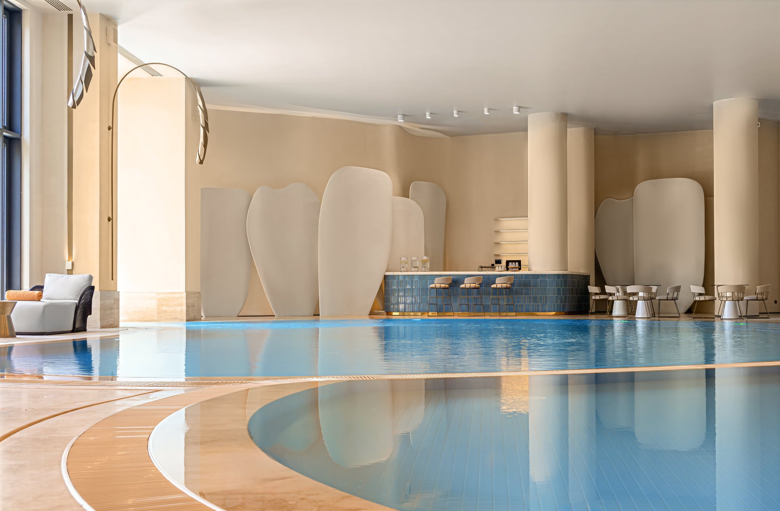 Spa & swimming pool 2