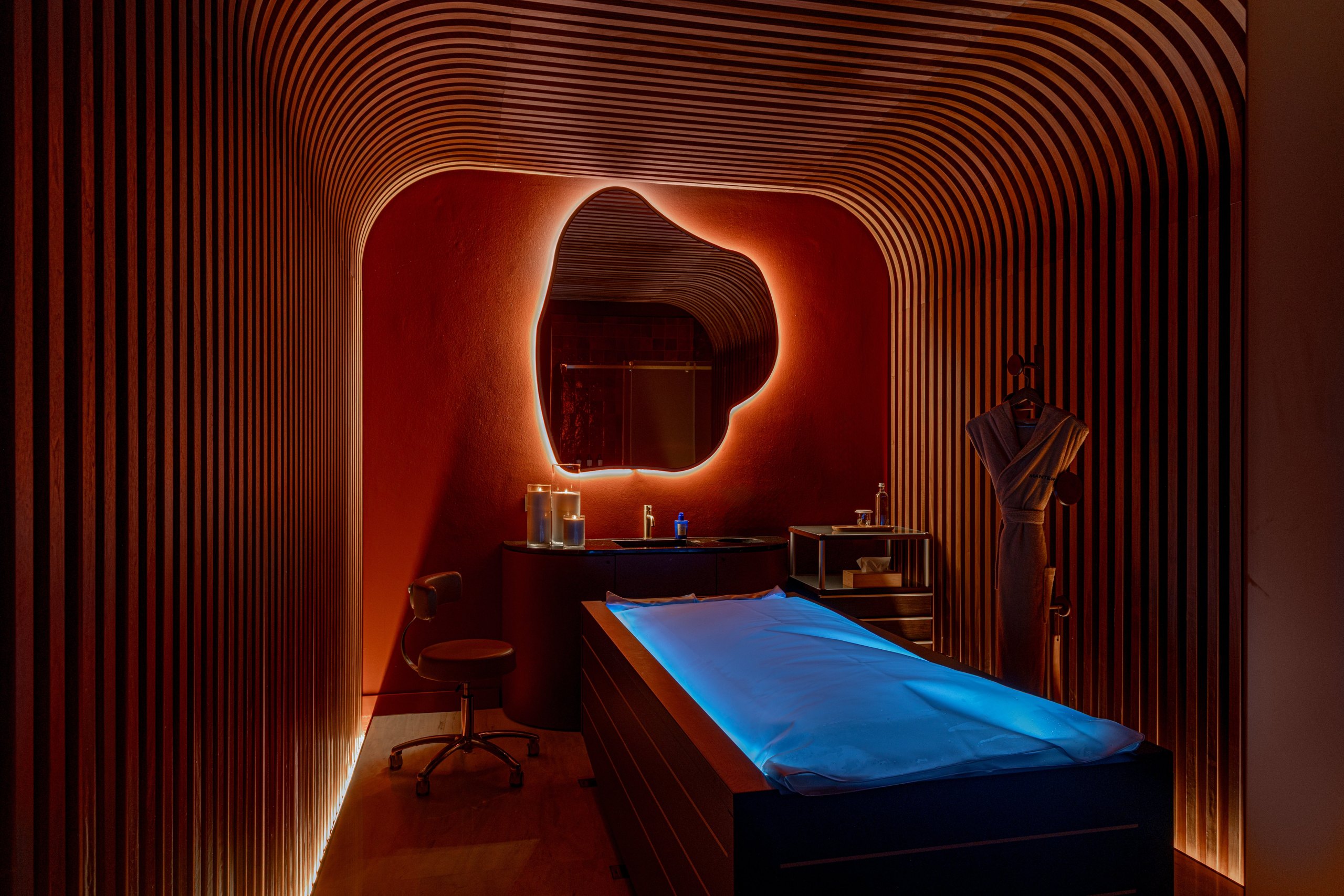 Spa & swimming pool 6