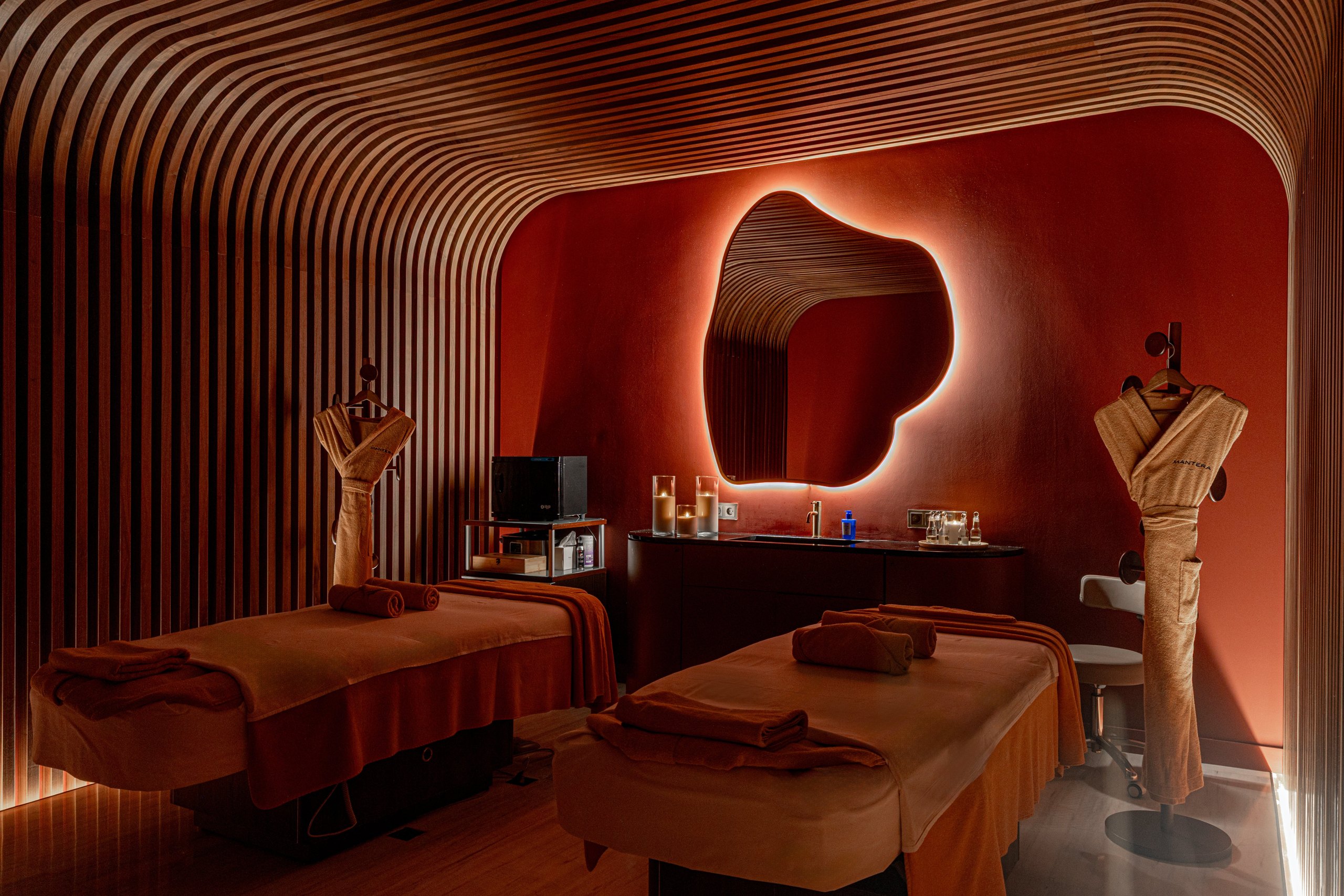 Spa & swimming pool 7