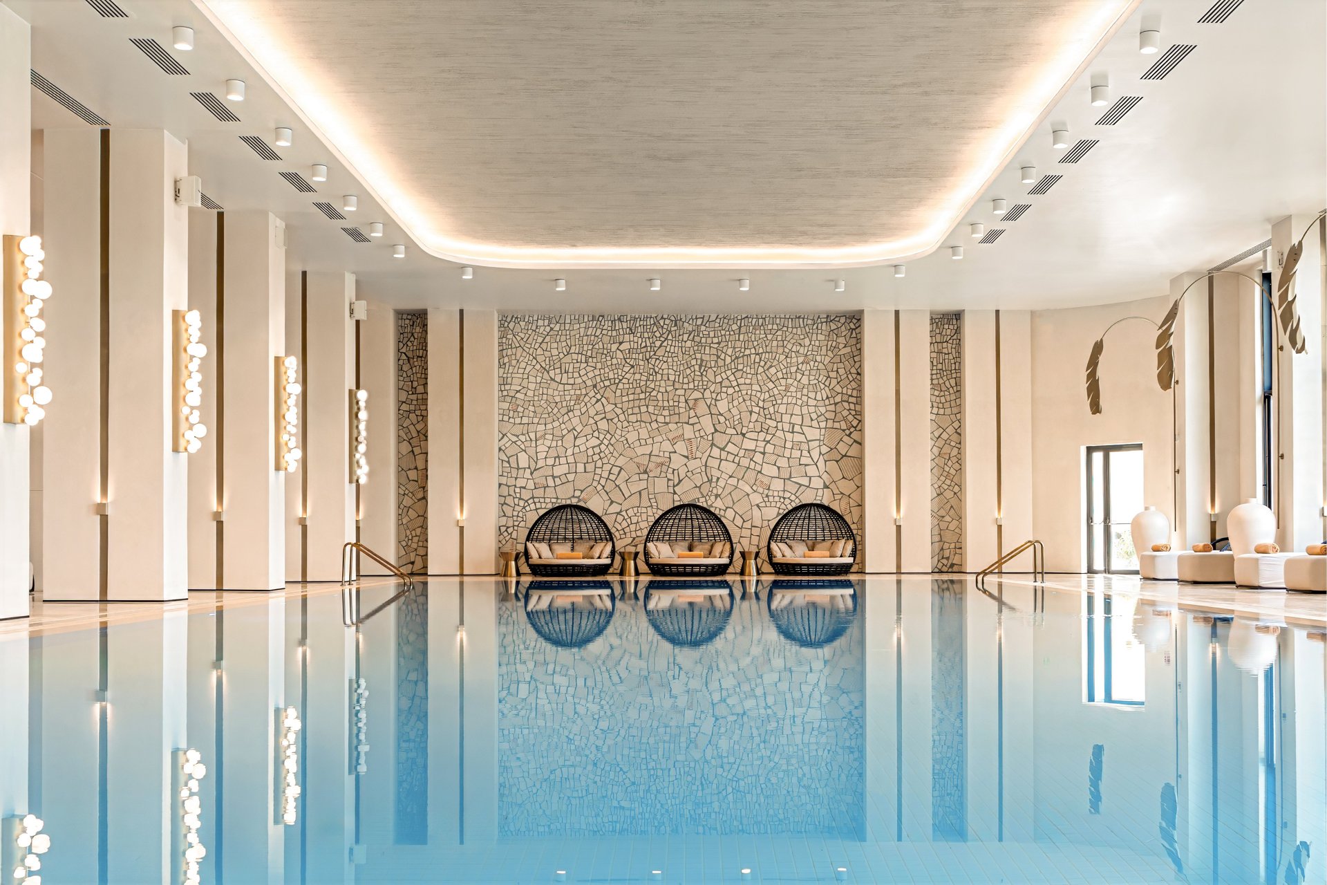 Spa & swimming pool